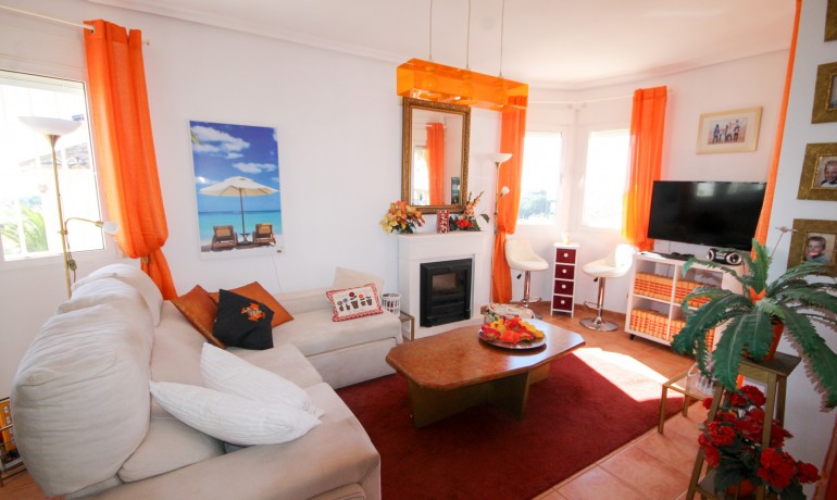 Herverkoop - Villa -
Orihuela Costa* - Orihuela Costa Alicante