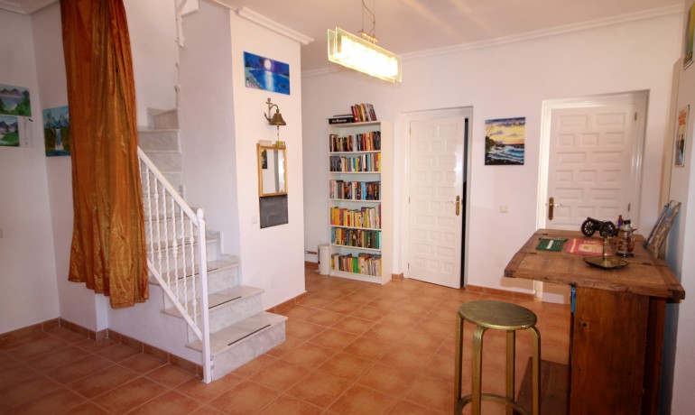 Herverkoop - Villa -
Orihuela Costa* - Orihuela Costa Alicante