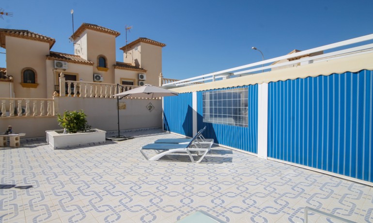 Herverkoop - Villa -
Orihuela Costa* - Orihuela Costa Alicante