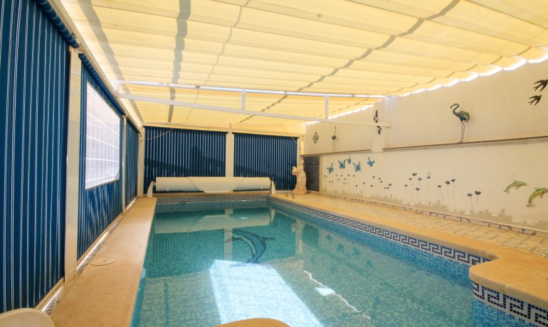 Herverkoop - Villa -
Orihuela Costa* - Orihuela Costa Alicante