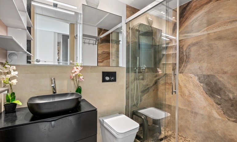 Sale - Apartment / Flat -
Villamartín