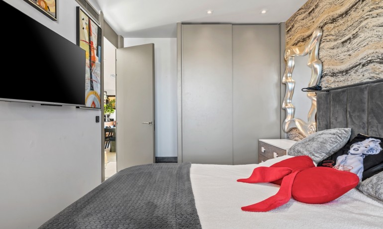 Sale - Apartment / Flat -
Villamartín