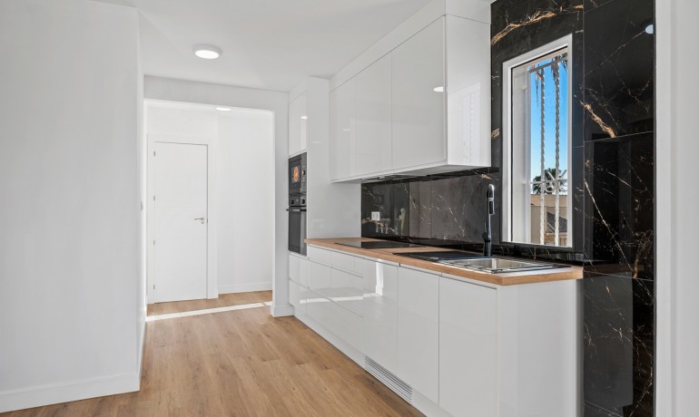 Herverkoop - Villa -
Benimar