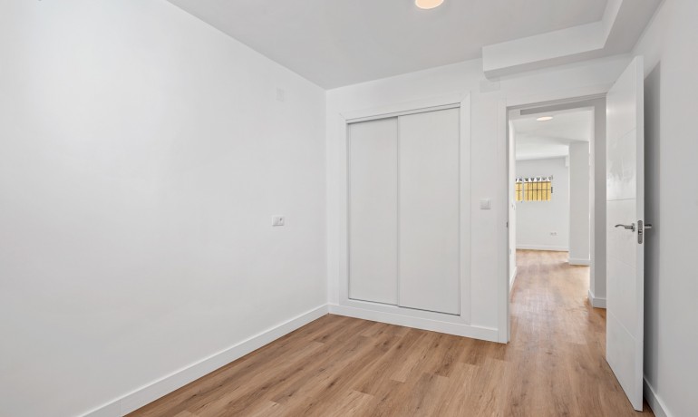 Herverkoop - Villa -
Benimar