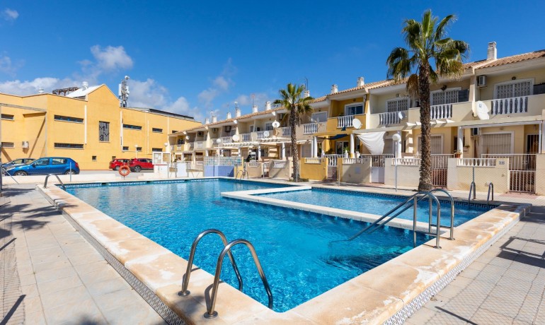 Herverkoop - Appartement / Flat -
Guardamar del Segura* - Urbanizaciones