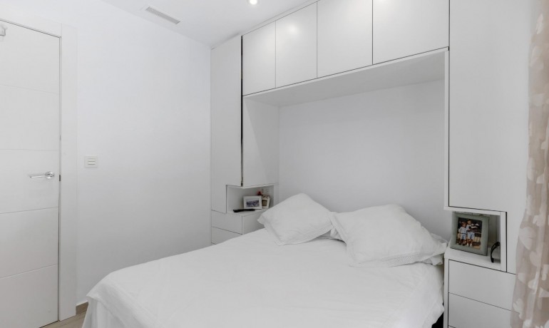 Herverkoop - Appartement / Flat -
Guardamar del Segura* - Urbanizaciones