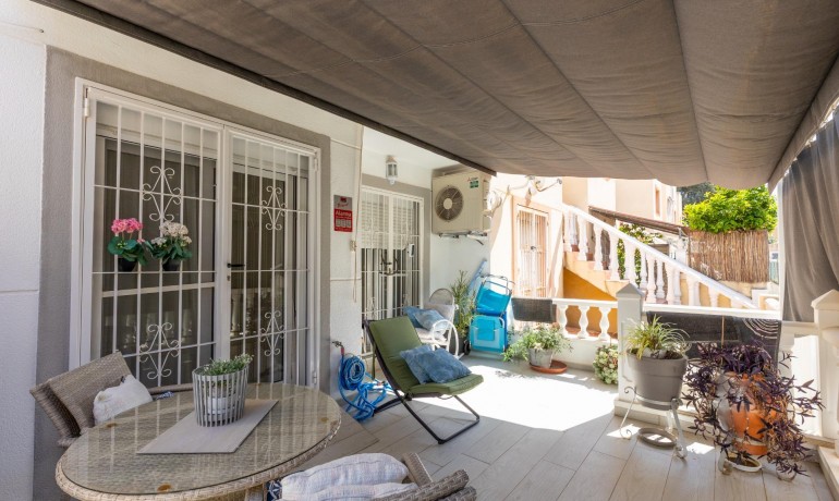 Herverkoop - Appartement / Flat -
Guardamar del Segura* - Urbanizaciones