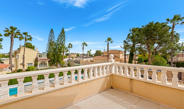 Herverkoop - Villa -
Cuidad Quesada* - Ciudad Quesada - Rojales