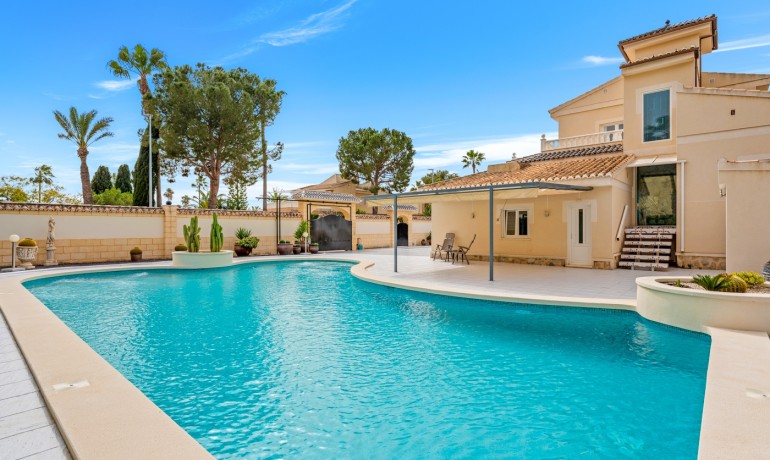 Herverkoop - Villa -
Cuidad Quesada* - Ciudad Quesada - Rojales