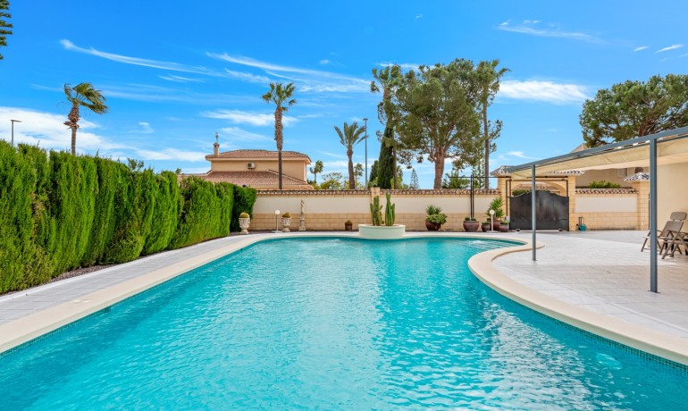 Herverkoop - Villa -
Cuidad Quesada* - Ciudad Quesada - Rojales