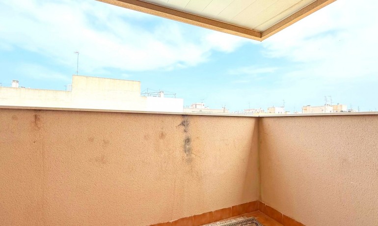 Sale - Apartment / Flat -
Torrevieja*