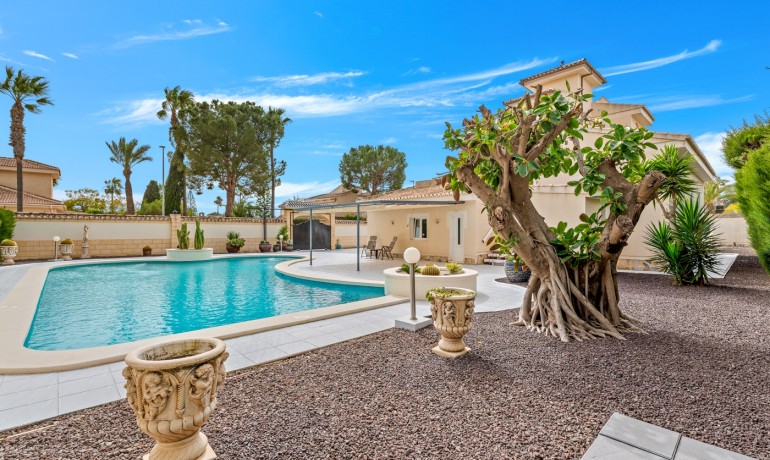 Venta - Villa -
Ciudad Quesada - Ciudad Quesada - Rojales