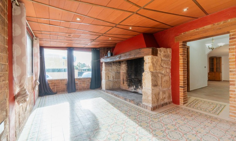 Herverkoop - Villa -
Torrevieja* - Los altos