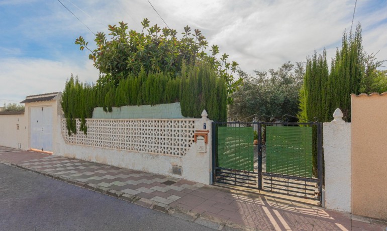 Herverkoop - Villa -
Torrevieja* - El chaparral