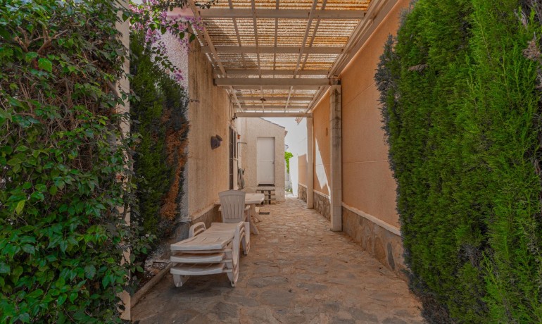 Herverkoop - Villa -
Torrevieja* - El chaparral