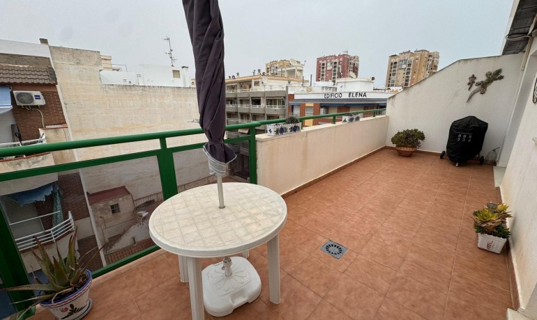 Sale - Apartment / Flat -
Torrevieja* - Playa de los locos