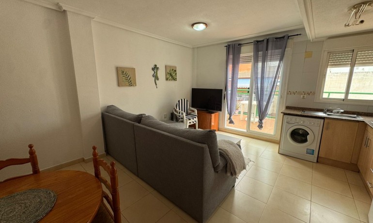 Sale - Apartment / Flat -
Torrevieja* - Playa de los locos