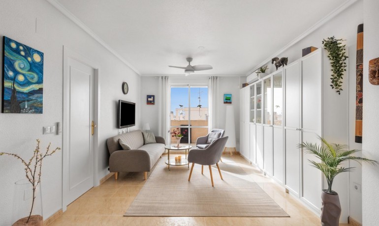 Sale - Apartment / Flat -
Torrevieja* - Estacion de autobuses