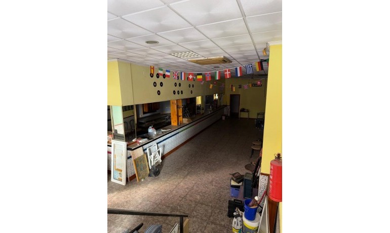 Herverkoop - Reclame -
Torrevieja* - Playa del cura