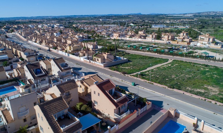 Herverkoop - Villa -
Benimar - Rojales Hills