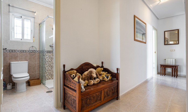 Herverkoop - Villa -
Bigastro - Villas Andrea