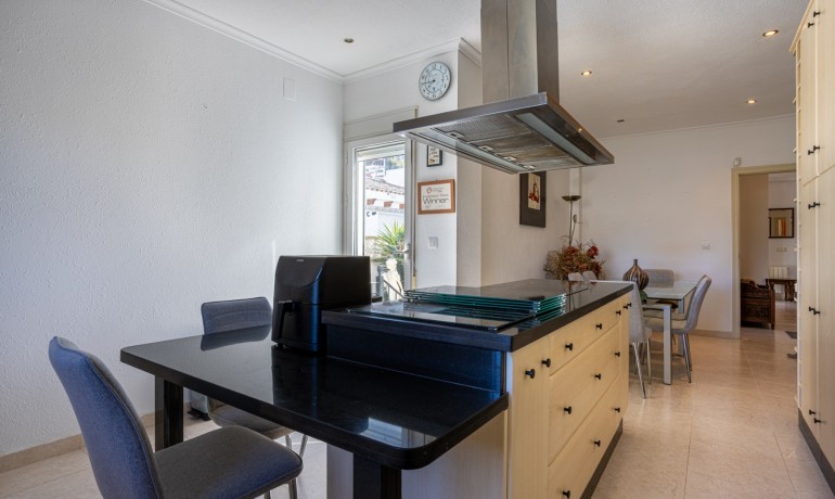 Herverkoop - Villa -
Bigastro - Villas Andrea