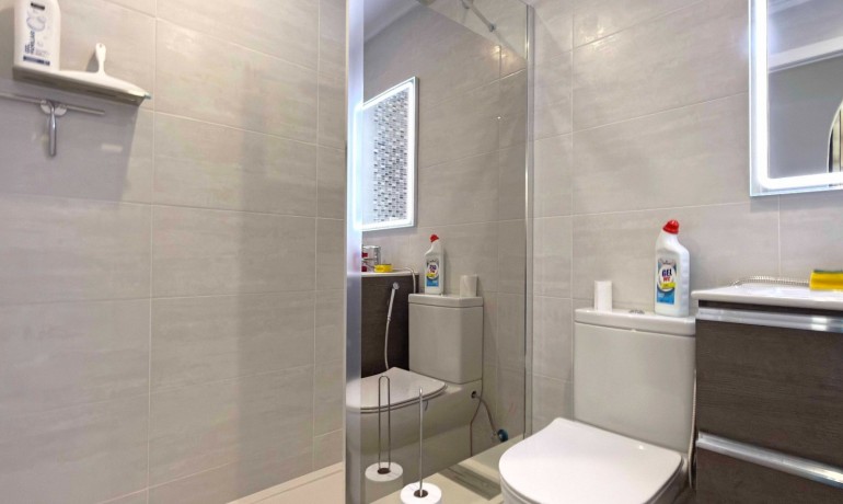 Herverkoop - Appartement / Flat -
Orihuela Costa* - La Zenia*