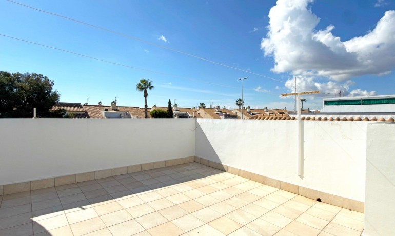 Herverkoop - Appartement / Flat -
Orihuela Costa* - La Zenia*