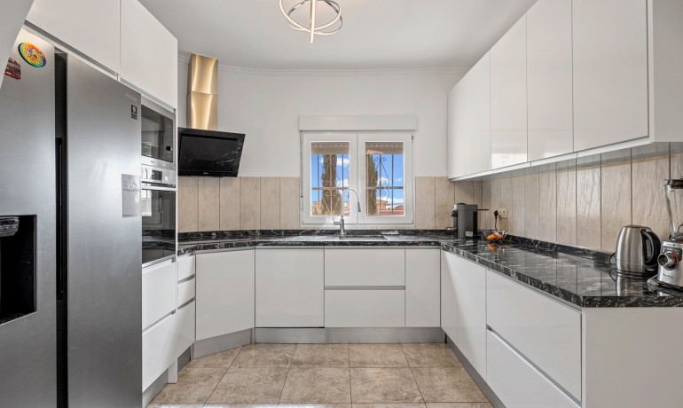 Herverkoop - Villa -
Cuidad Quesada* - Ciudad Quesada - Rojales