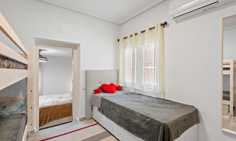 Herverkoop - Villa -
Cuidad Quesada* - Ciudad Quesada - Rojales