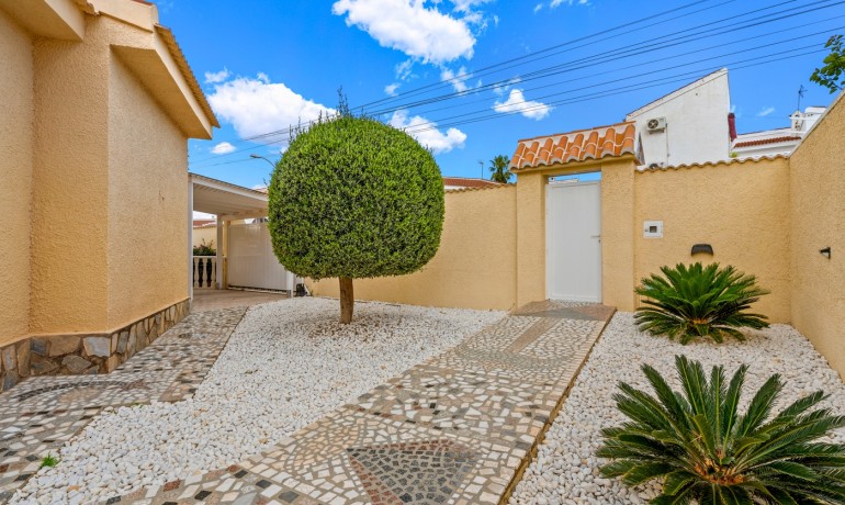 Herverkoop - Villa -
Cuidad Quesada* - Ciudad Quesada - Rojales