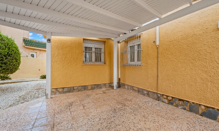 Herverkoop - Villa -
Cuidad Quesada* - Ciudad Quesada - Rojales