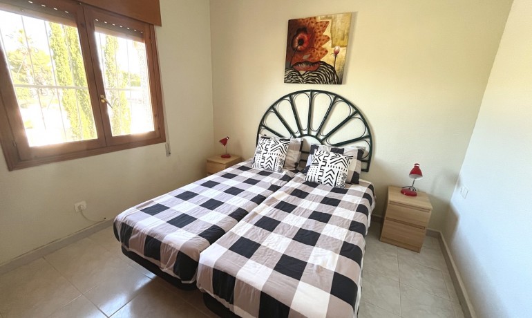 Herverkoop - Villa -
Cuidad Quesada* - Pueblo Bravo