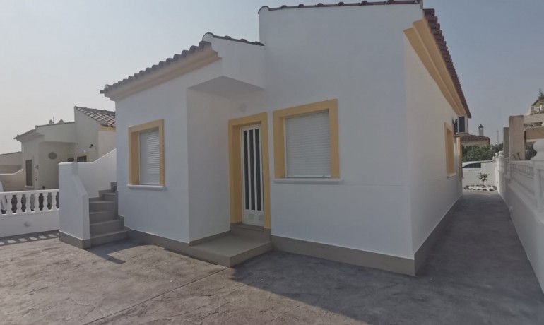 Herverkoop - Villa Detached -
Algorfa* - Lo Crispin*