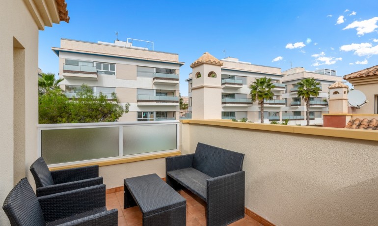 Venta - Casa -
Orihuela Costa - Villamartín