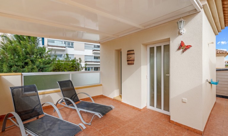 Venta - Casa -
Orihuela Costa - Villamartín