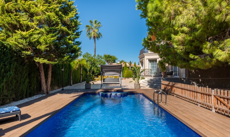 Revente - Villa -
Cuidad Quesada* - Doña pepa