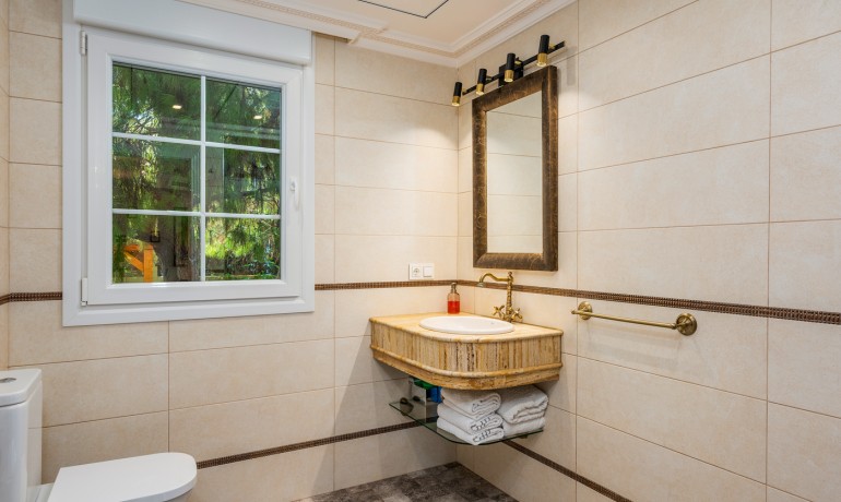 Revente - Villa -
Cuidad Quesada* - Doña pepa