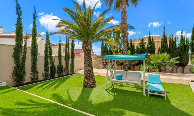 Herverkoop - Villa -
Ciudad Quesada - Ciudad Quesada - Town