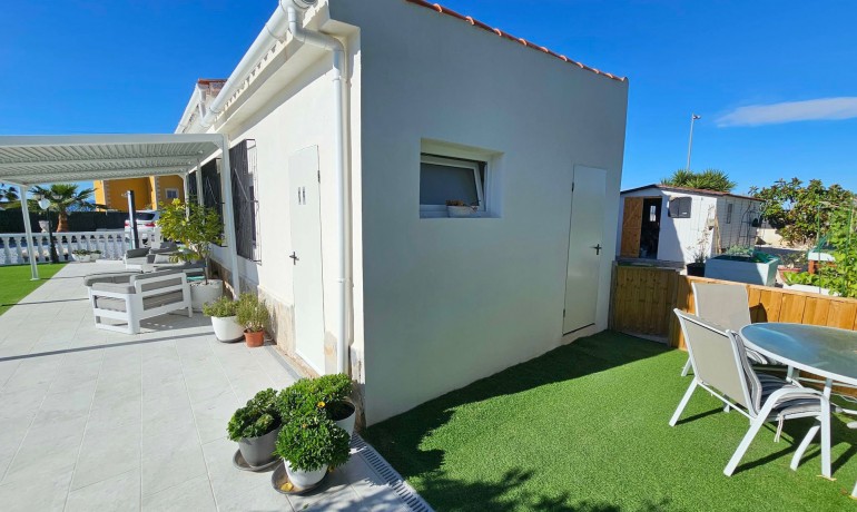 Venta - Villa -
San Fulgencio - San Fulgencio - Town