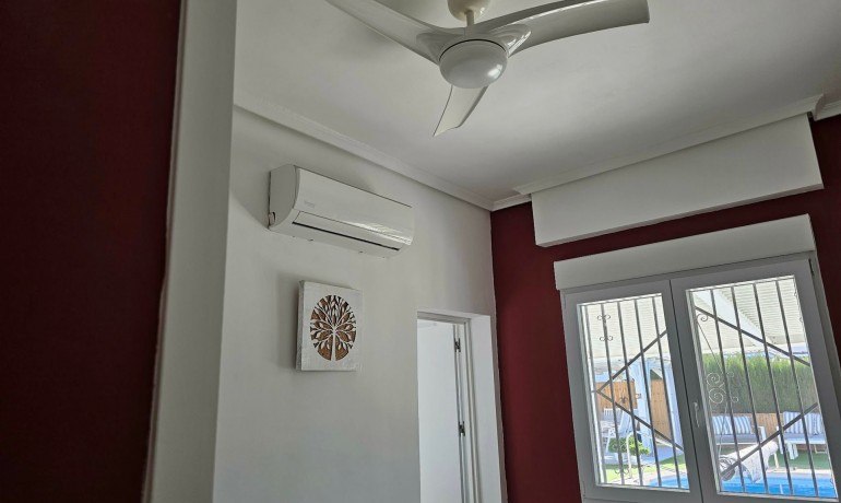 Venta - Villa -
San Fulgencio - San Fulgencio - Town