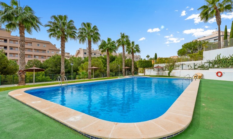 Revente - Maison -
Orihuela Costa - Villamartin