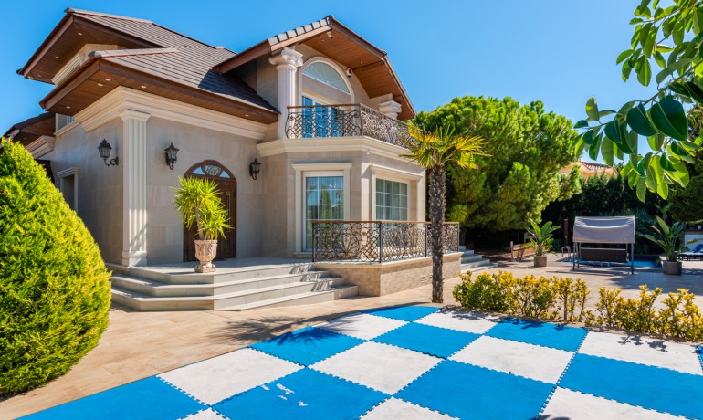 Herverkoop - Villa -
Ciudad Quesada - Doña Pepa