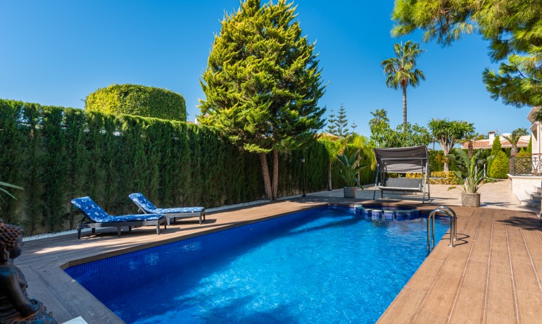 Herverkoop - Villa -
Ciudad Quesada - Doña Pepa