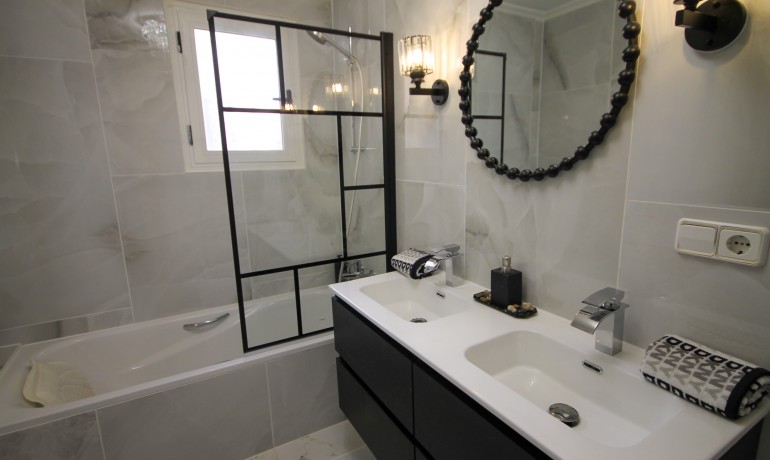 Sale - Apartment / Flat -
Orihuela Costa* - Orihuela Costa Alicante