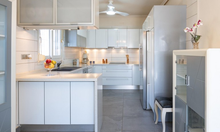 Herverkoop - Villa -
Orihuela Costa* - Playa Flamenca