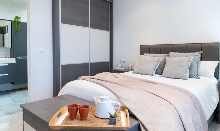 Herverkoop - Villa -
Orihuela Costa* - Playa Flamenca