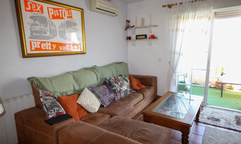 Herverkoop - Villa -
San Miguel de Salinas* - San Miguel de Salinas Alicante