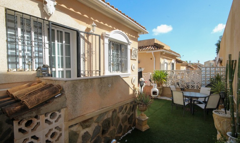 Herverkoop - Villa -
San Miguel de Salinas* - San Miguel de Salinas Alicante