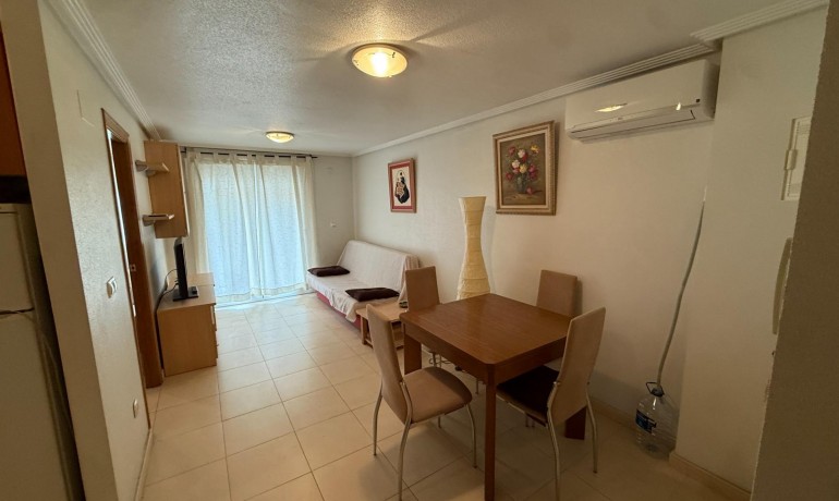 Herverkoop - Appartement / Flat -
Torrevieja* - Centro